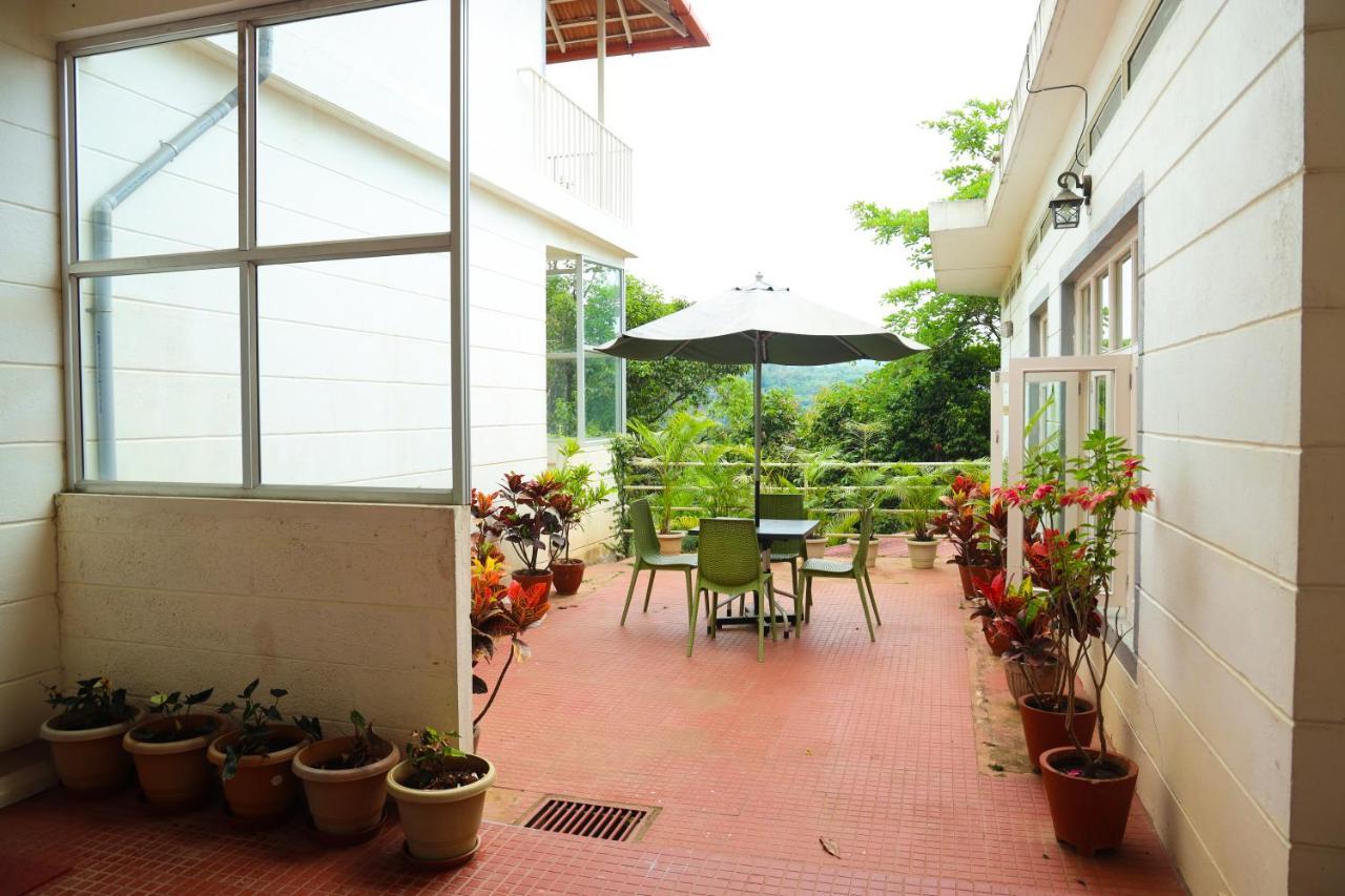 Copperhill- A Luxury Homestay Madikeri Luaran gambar